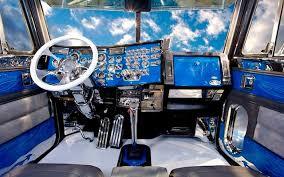 custom-interior-peterbilt-379.jpg